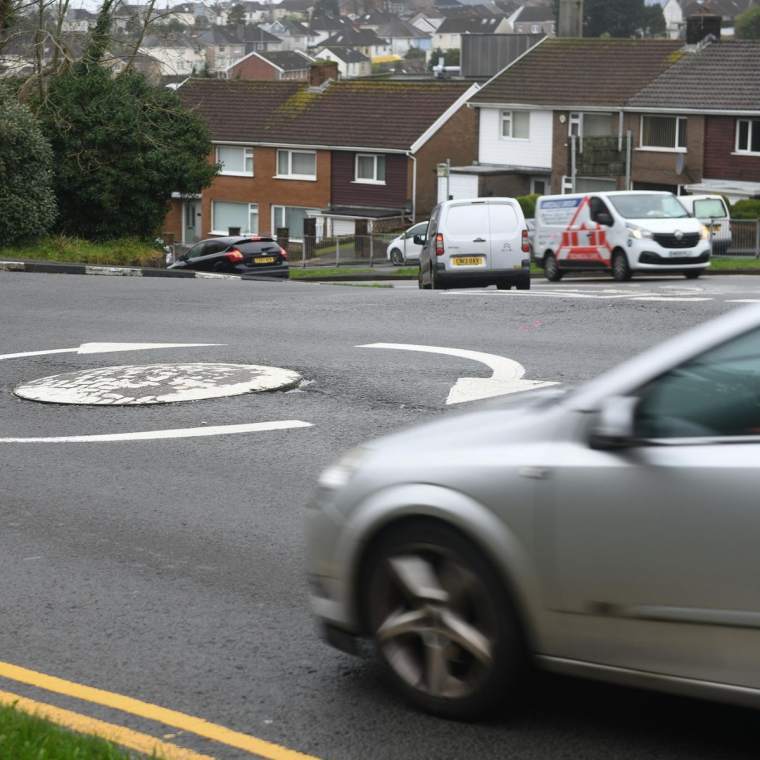 Image for Approaching mini roundabouts safely
